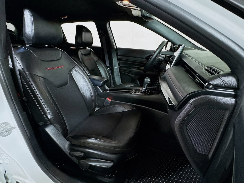 2025 Jeep Compass Trailhawk - Photo 24