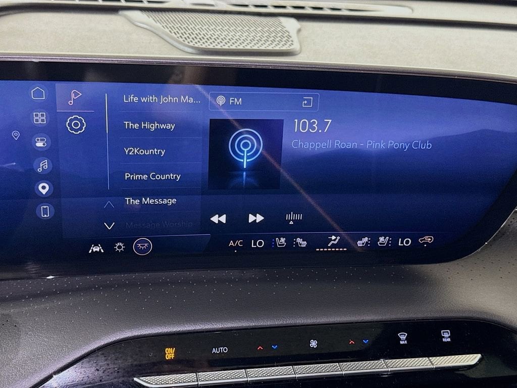 2025 Buick Enclave Avenir - Photo 13