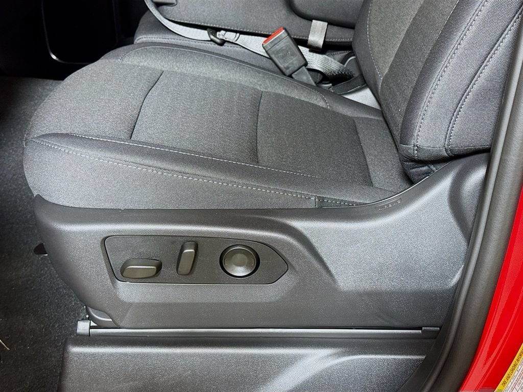 2026 Chevrolet Silverado 1500 LT - Photo 17