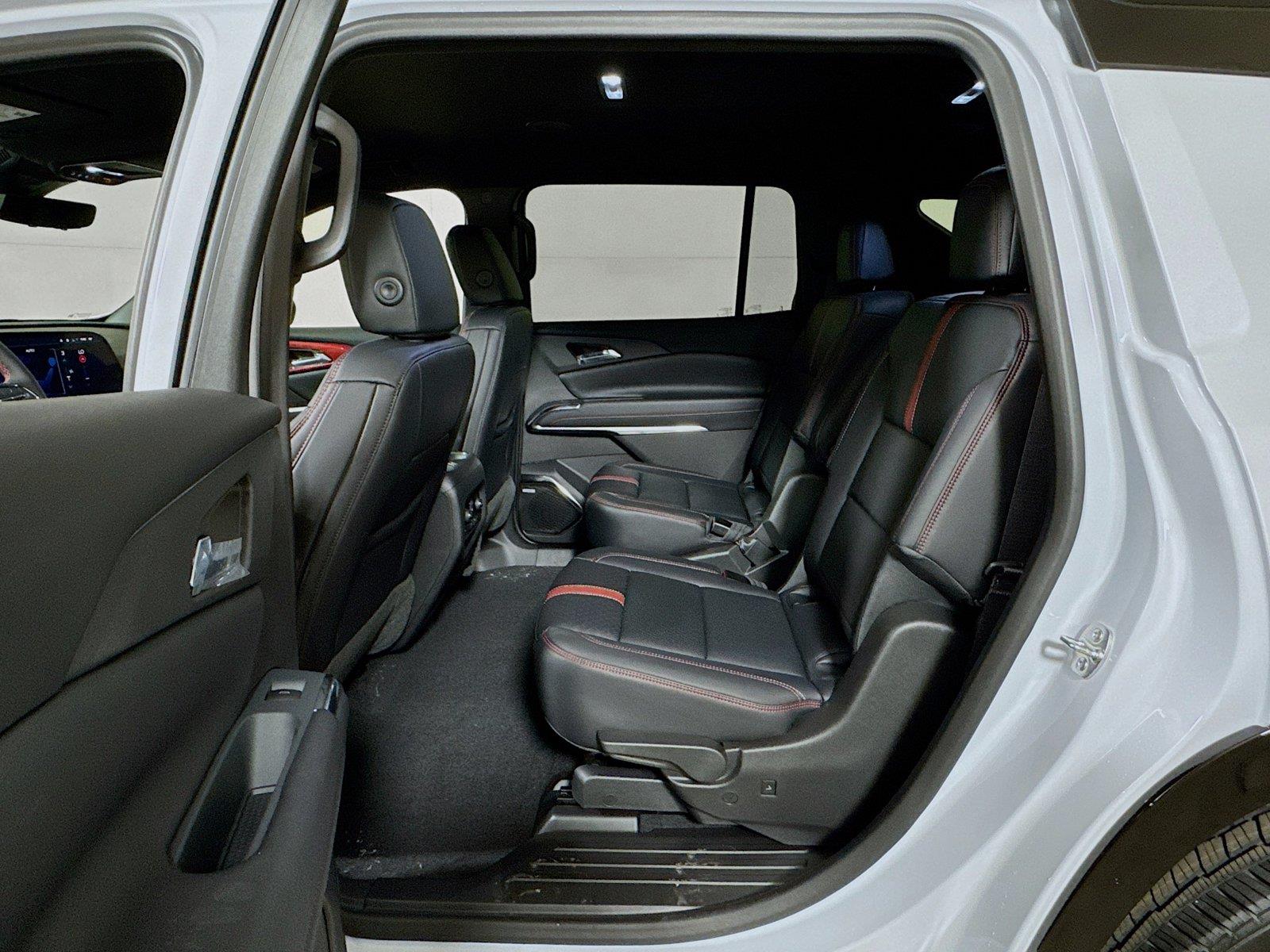 2026 Chevrolet Traverse RS - Photo 13