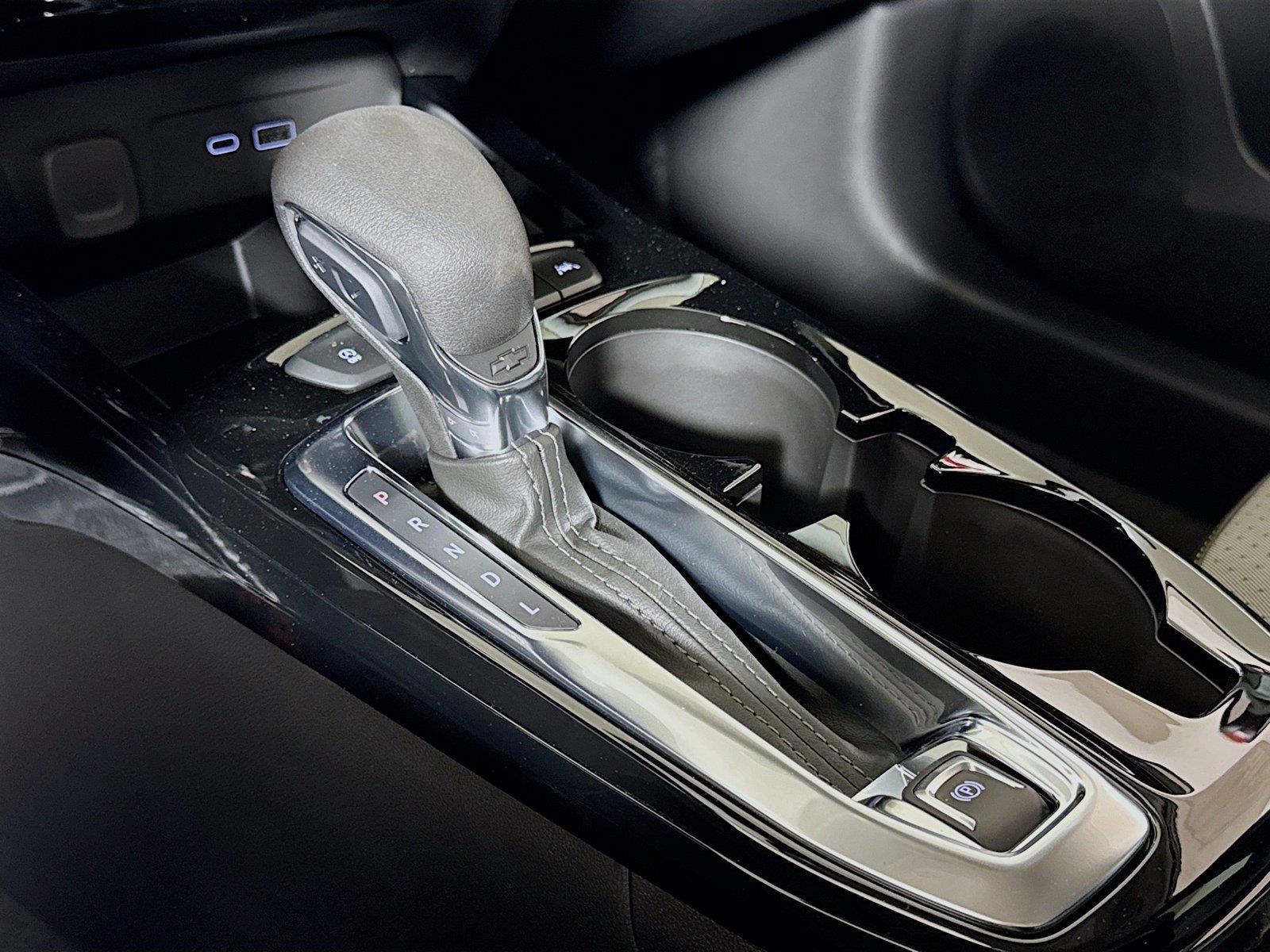 2026 Chevrolet Trax LT - Photo 10