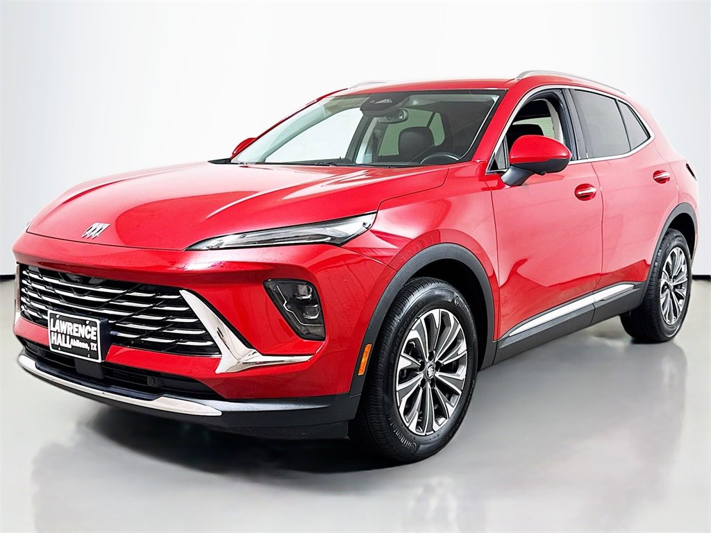 2025 Buick Envision Preferred's photo