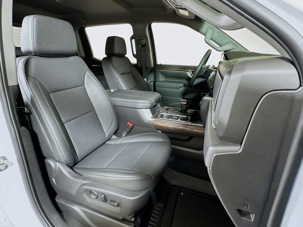2026 GMC Sierra 1500 SLT - Photo 28
