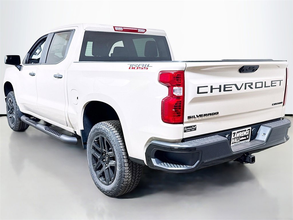 2026 Chevrolet Silverado 1500 Custom Trail Boss photo 3