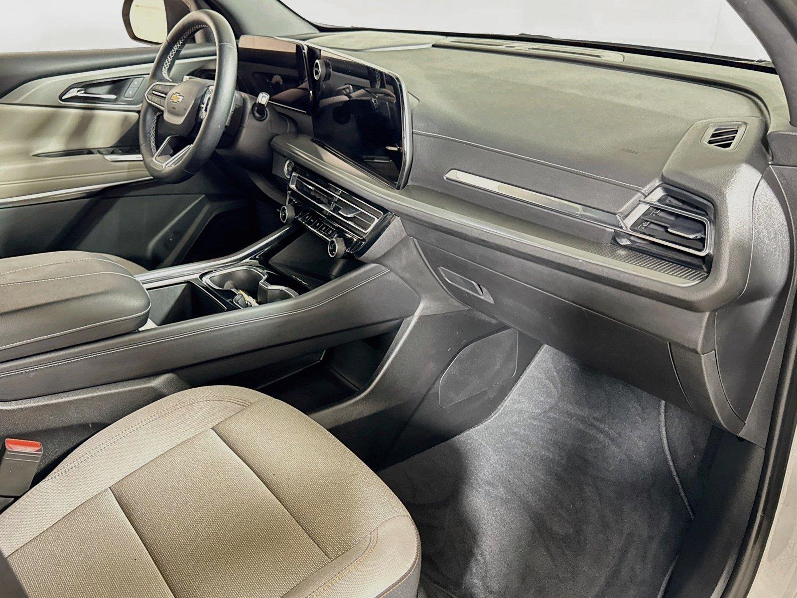 2026 Chevrolet Traverse LT - Photo 28