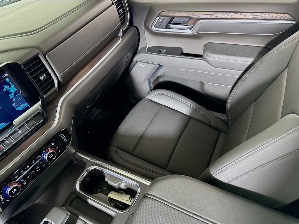2026 GMC Sierra 1500 SLT - Photo 22