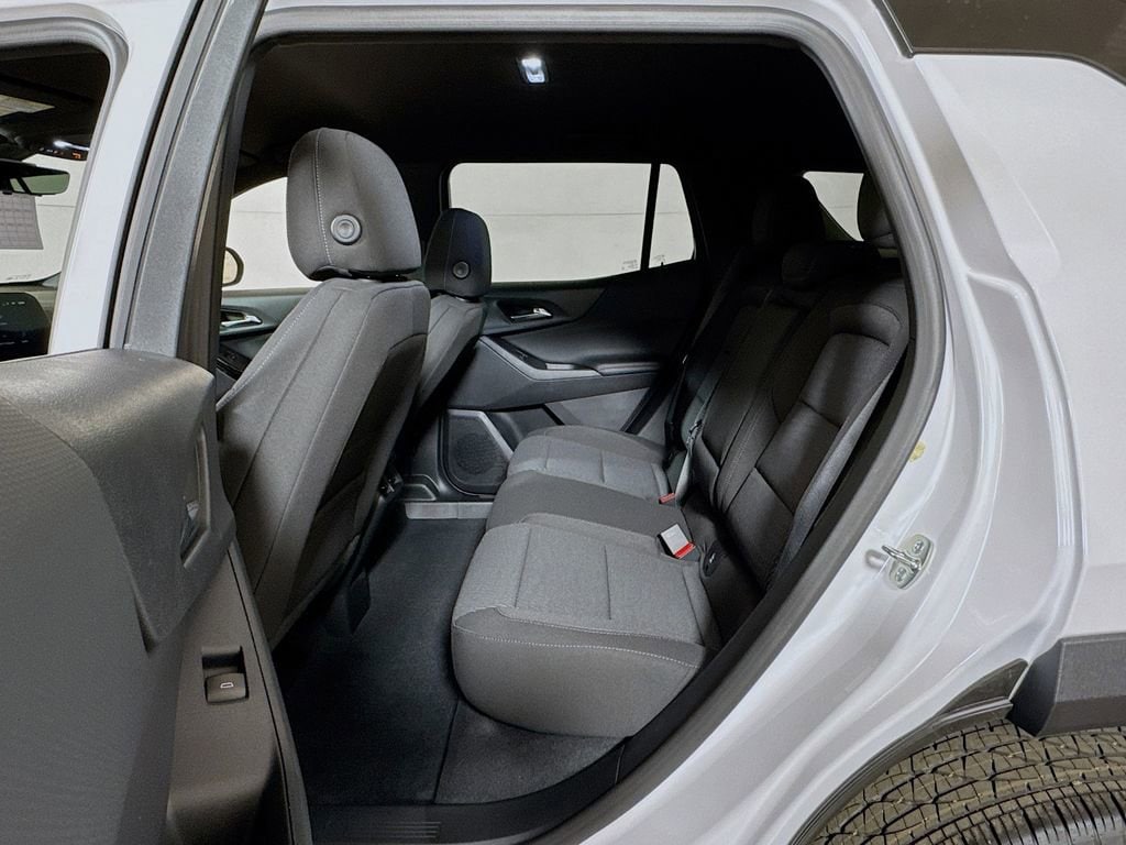 2026 Chevrolet Equinox LT - Photo 13