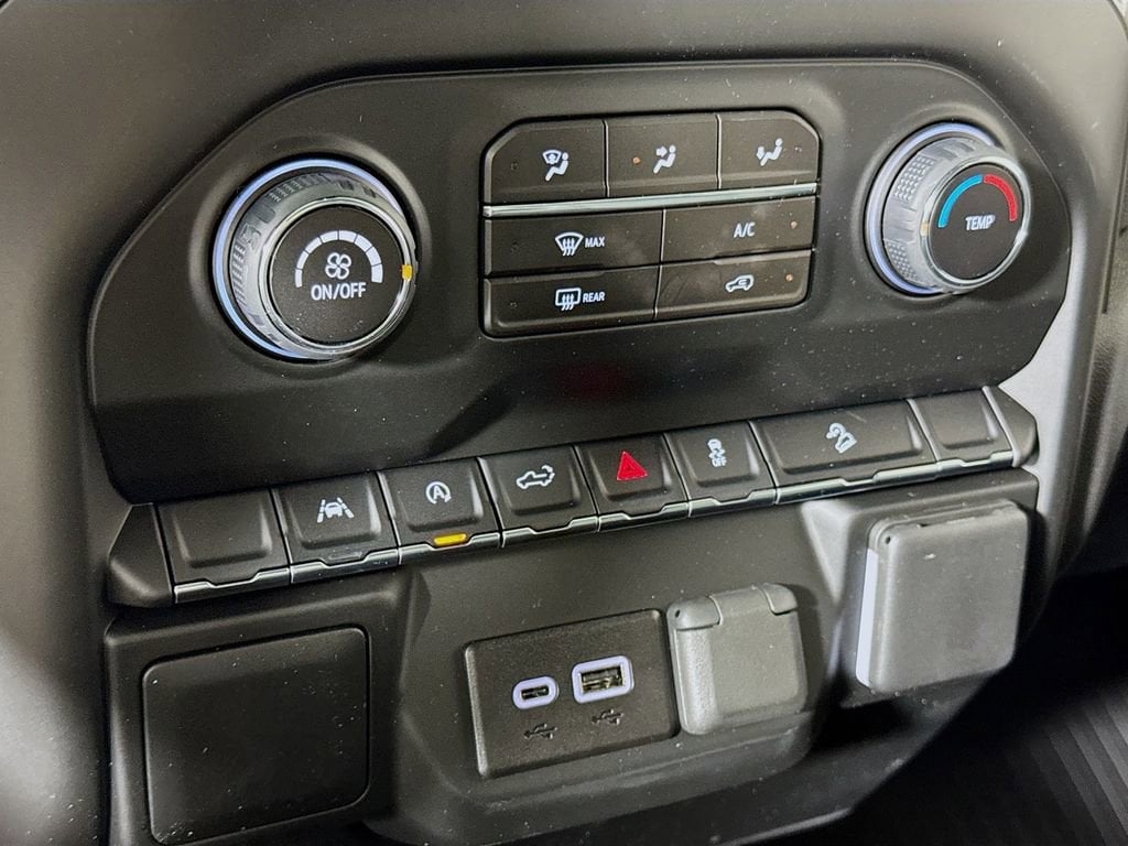 2026 Chevrolet Silverado 1500 Custom Trail Boss - Photo 10