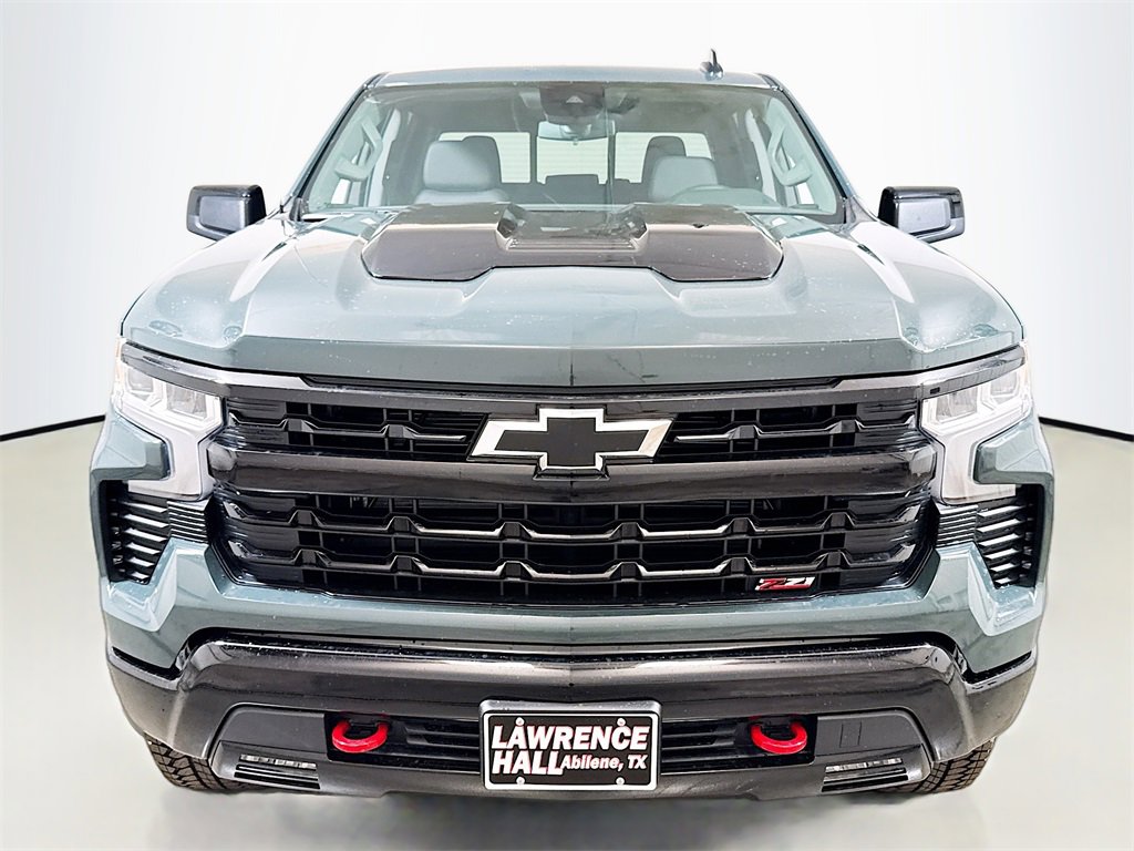 2026 Chevrolet Silverado 1500 LT Trail Boss photo 2