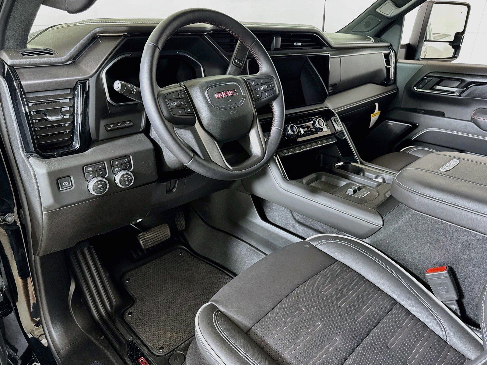 2026 GMC Sierra 2500HD AT4X - Photo 7