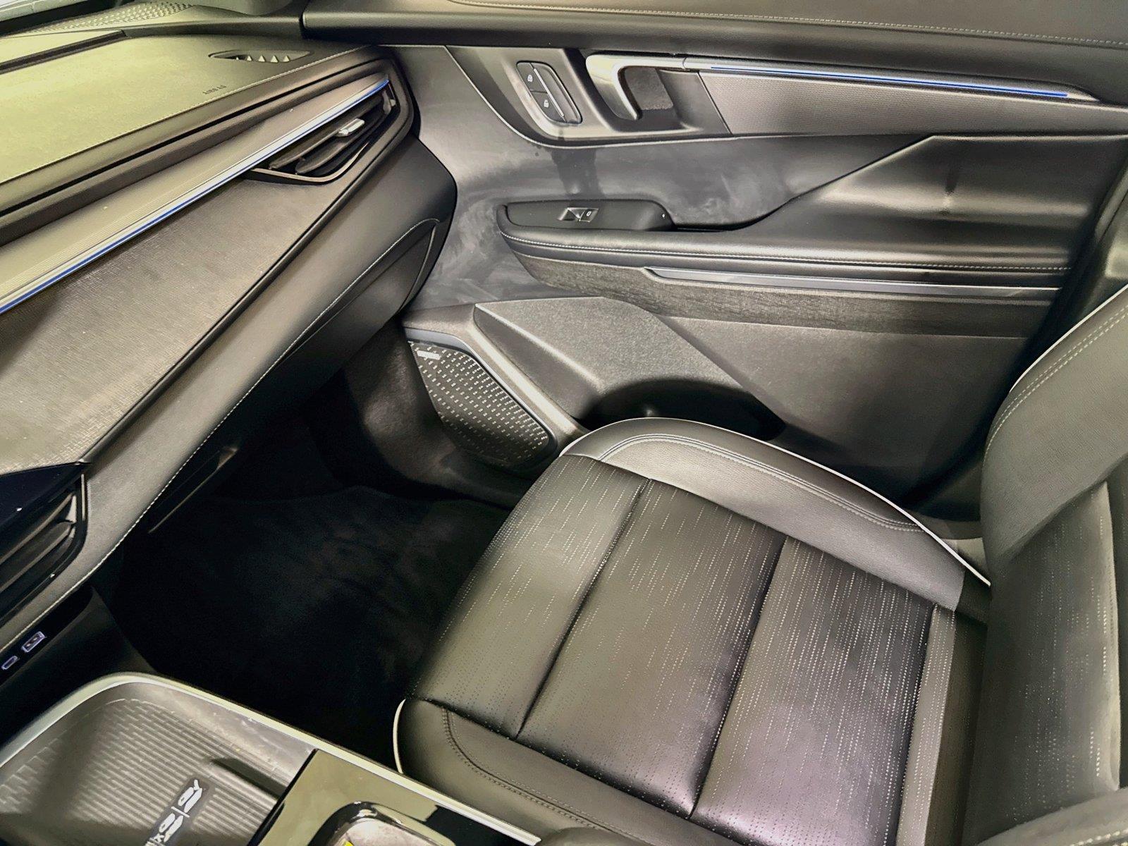 2026 Buick Enclave Sport Touring - Photo 22