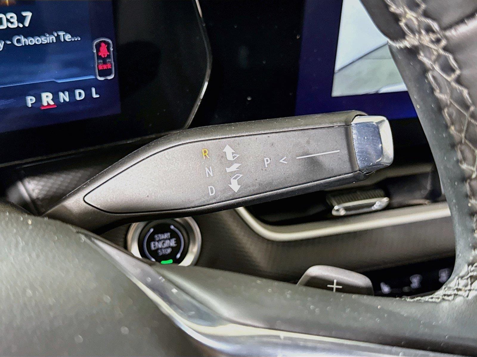 2025 Chevrolet Equinox LT - Photo 15