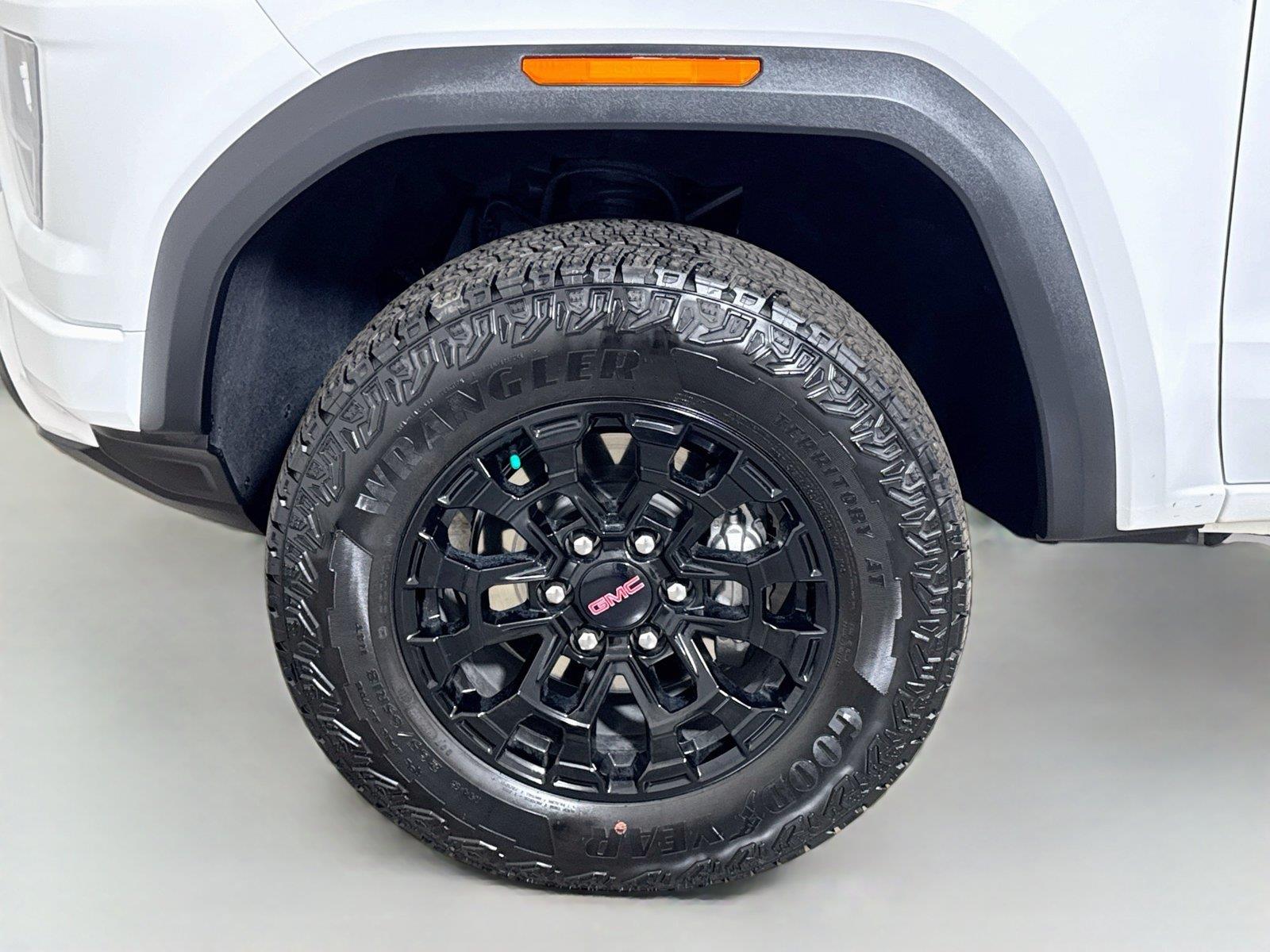 2026 GMC Canyon Elevation - Photo 28