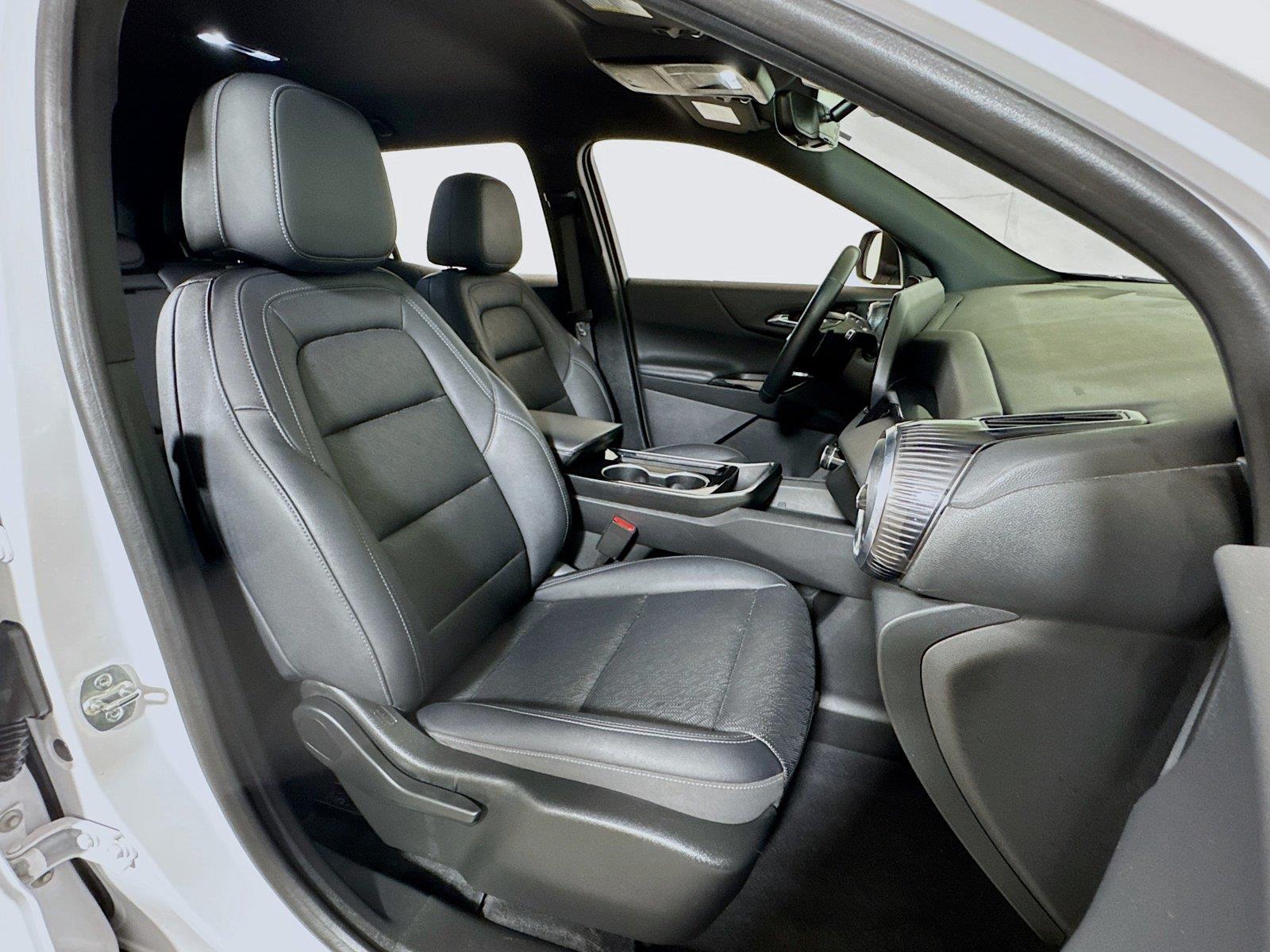 2025 Chevrolet Equinox LT - Photo 26