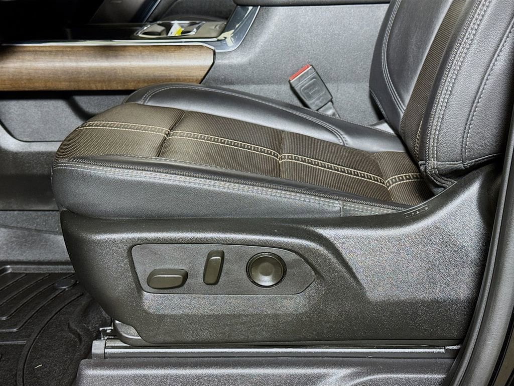 2024 Chevrolet Silverado 2500HD High Country - Photo 18