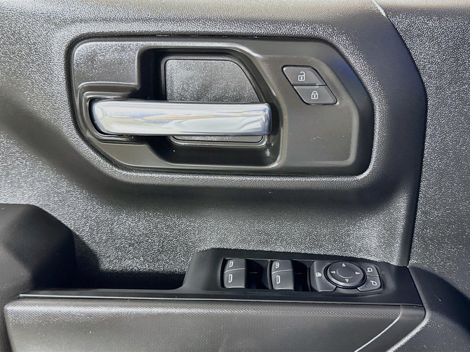 2026 Chevrolet Silverado 1500 Custom - Photo 16