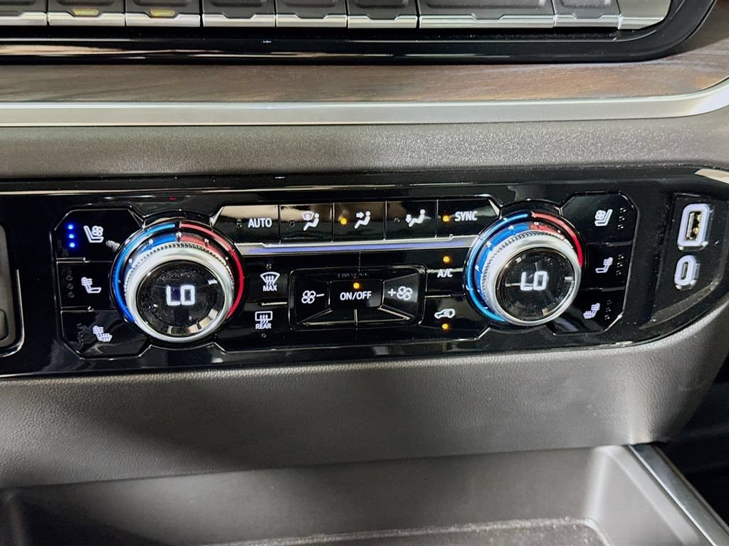 2026 GMC Sierra 1500 SLT - Photo 14