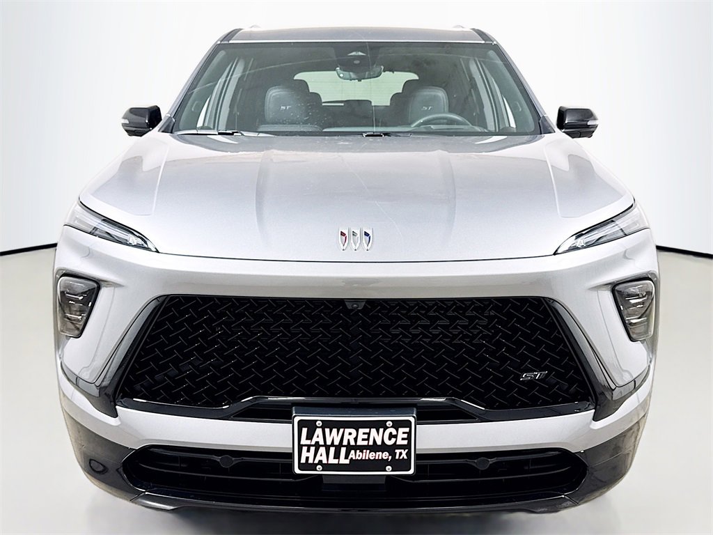 2026 Buick Enclave Sport Touring photo 2