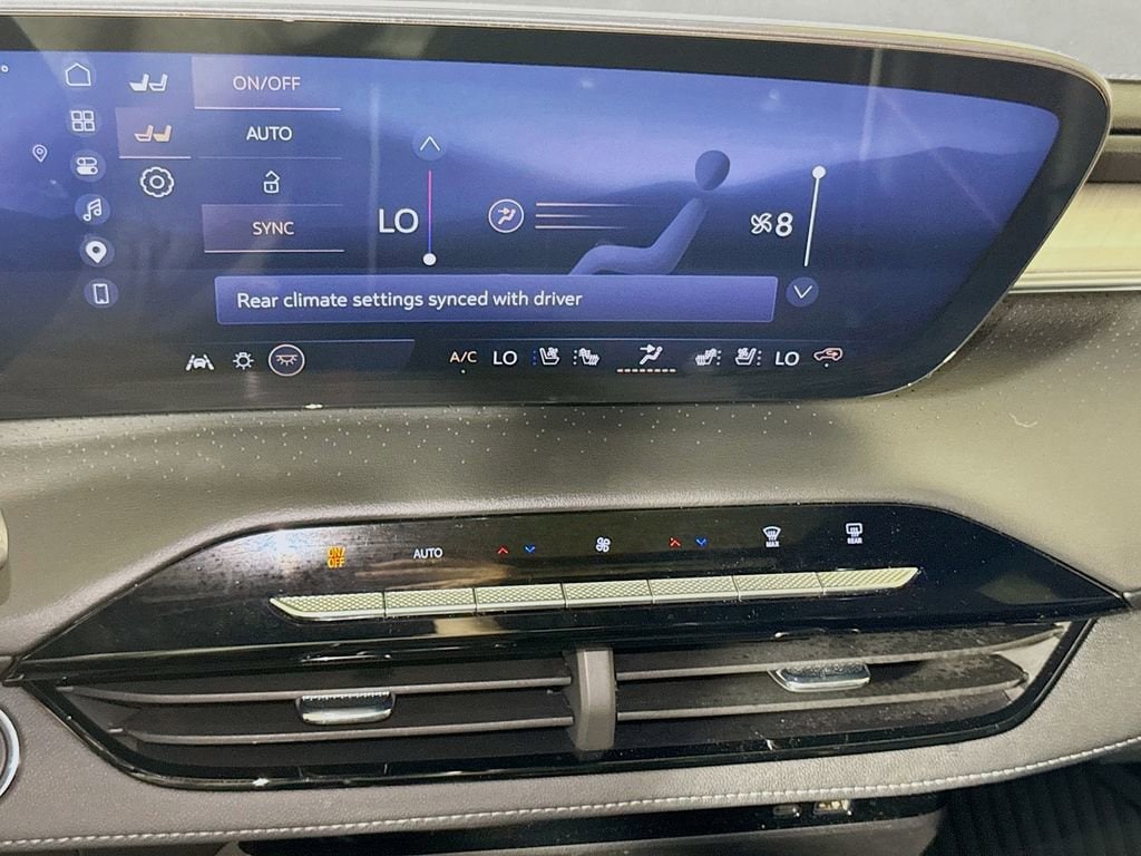 2025 Buick Enclave Avenir - Photo 14