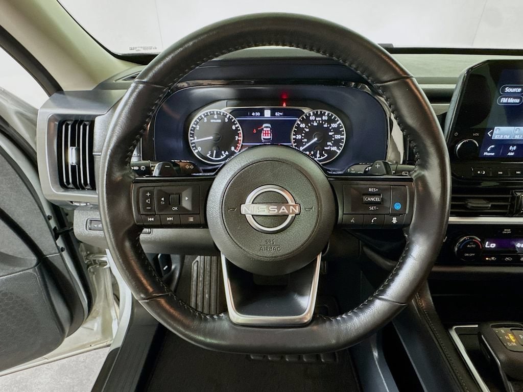 2025 Nissan Pathfinder SL - Photo 9