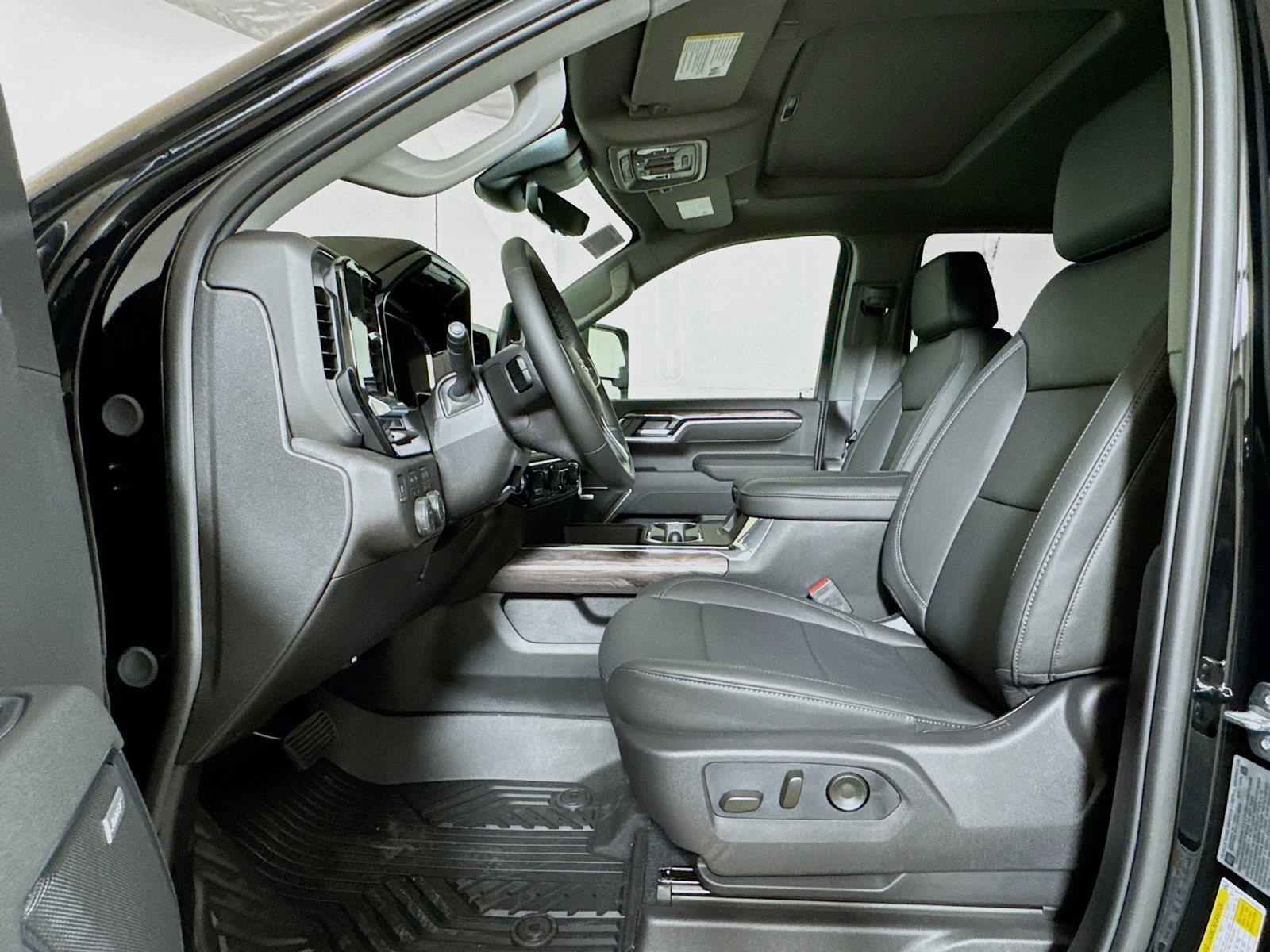 2026 Chevrolet Silverado 2500 HD LTZ - Photo 12
