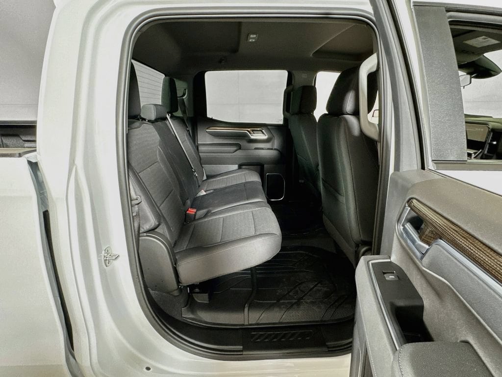 2026 Chevrolet Silverado 1500 RST - Photo 25