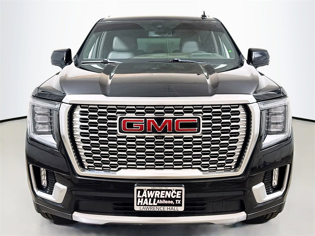 2022 Gmc Yukon XL Denali photo 2