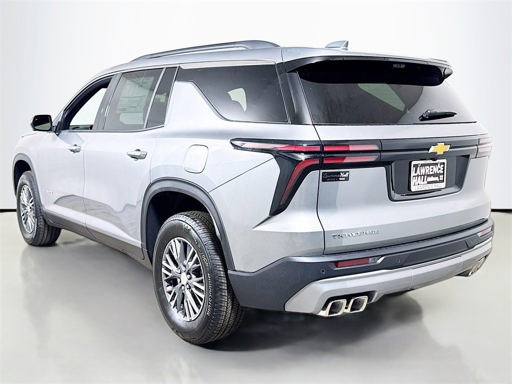 2026 Chevrolet Traverse photo 3