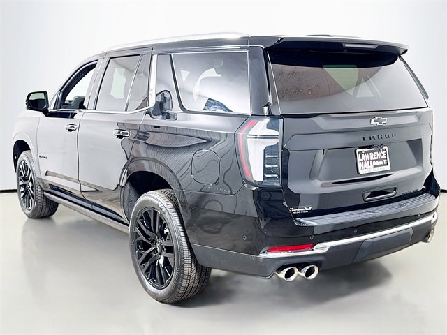 2025 Chevrolet Tahoe Premier photo 3