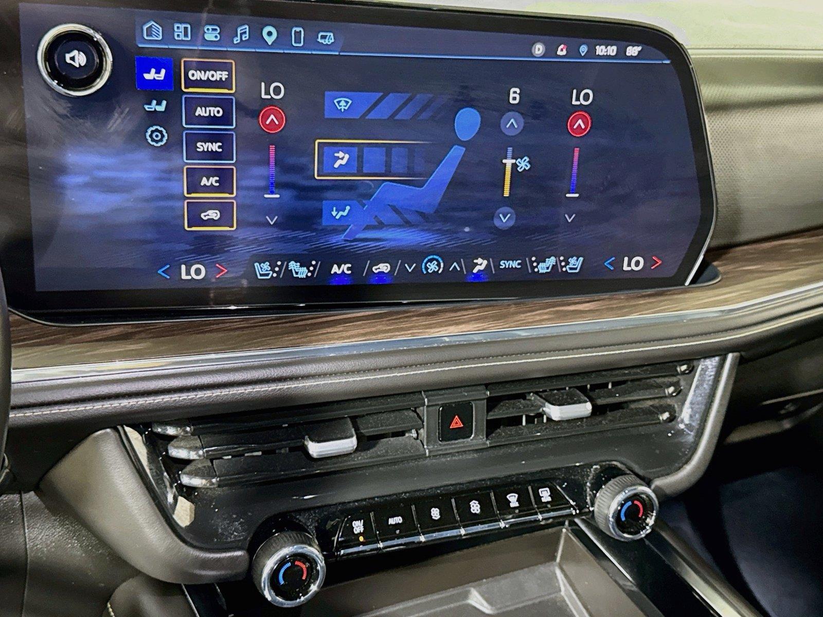 2025 Chevrolet Tahoe Premier - Photo 14