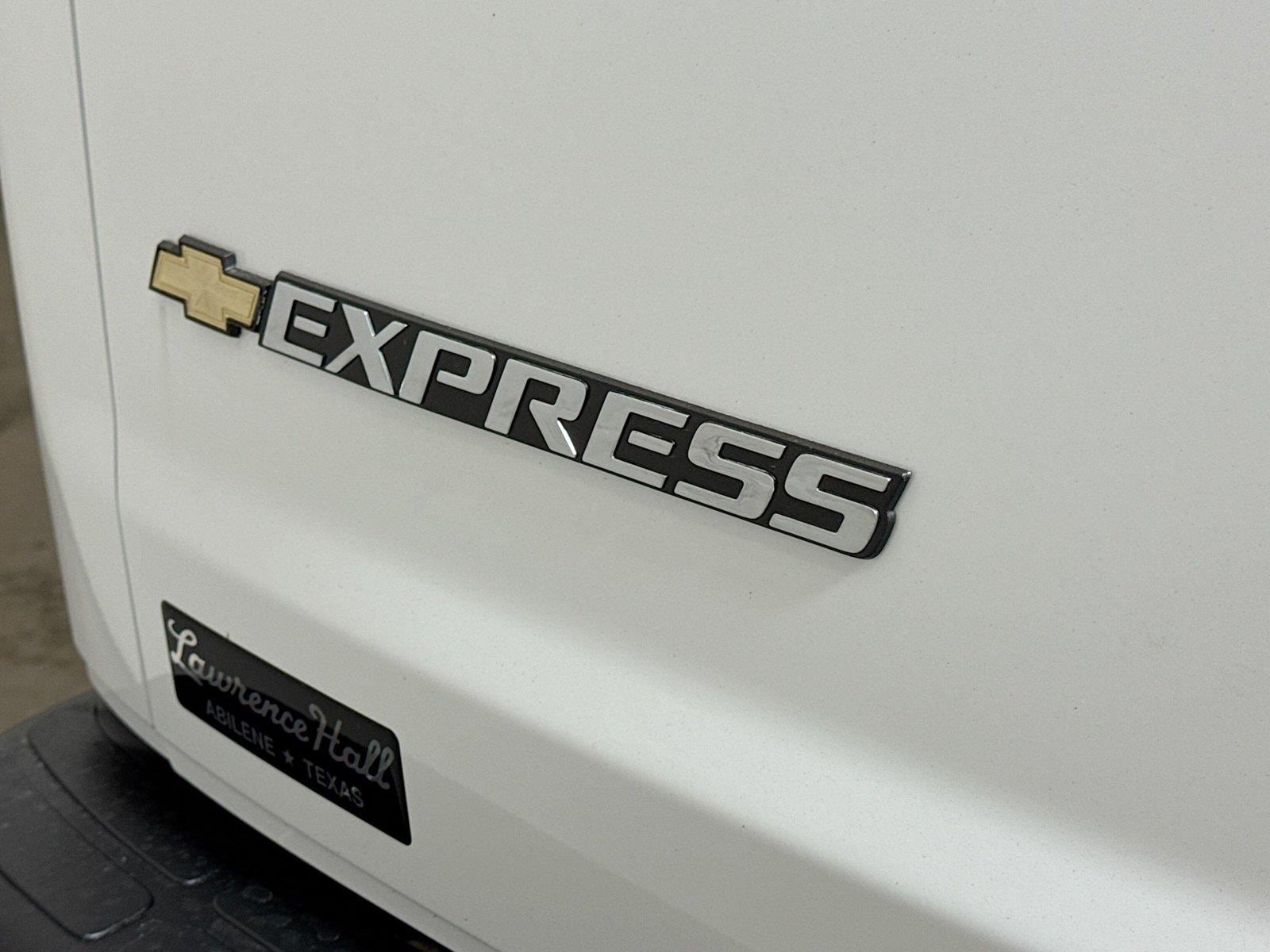 2025 Chevrolet Express Cargo Work Van - Photo 15