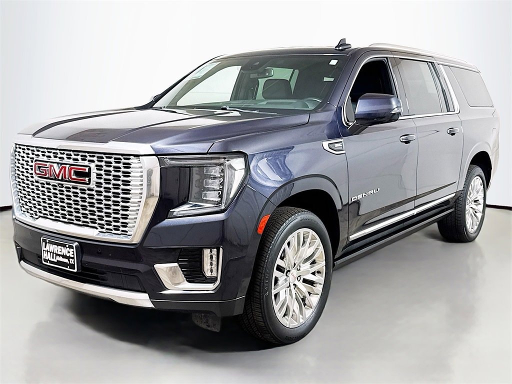 2023 GMC Yukon XL Denali's photo