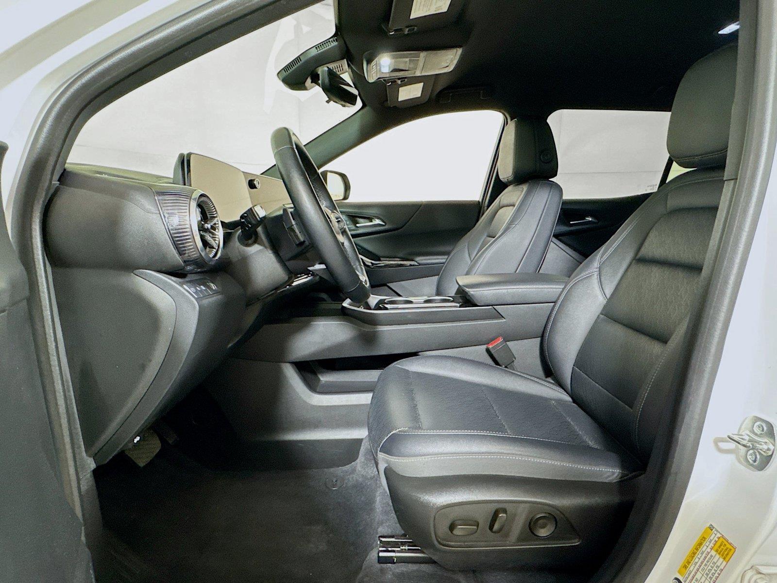 2025 Chevrolet Equinox LT - Photo 19