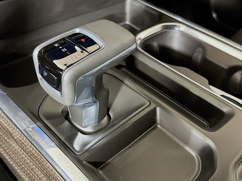 2026 Chevrolet Silverado 1500 LT - Photo 15