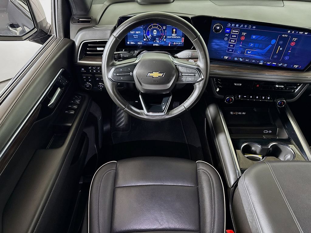 2025 Chevrolet Suburban Premier - Photo 21