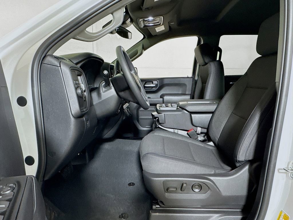 2026 Chevrolet Silverado 1500 Custom - Photo 12