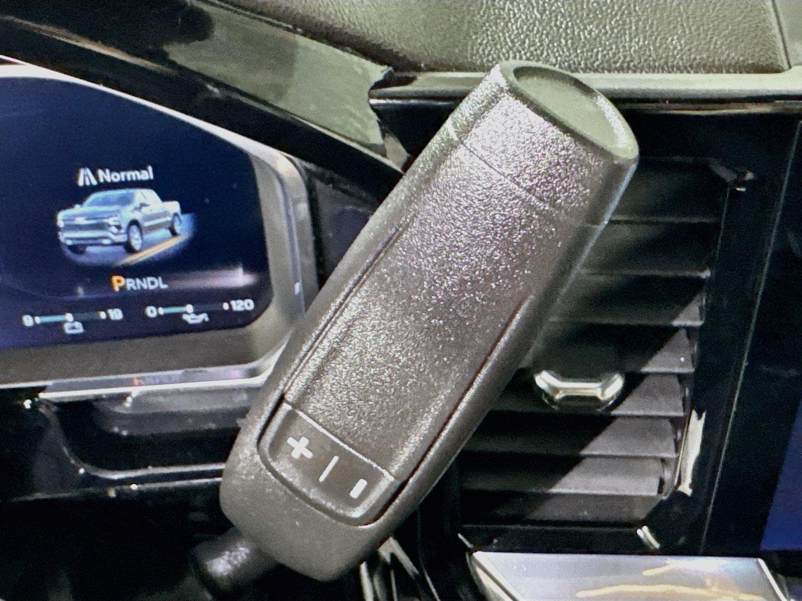 2026 Chevrolet Silverado 1500 RST - Photo 15