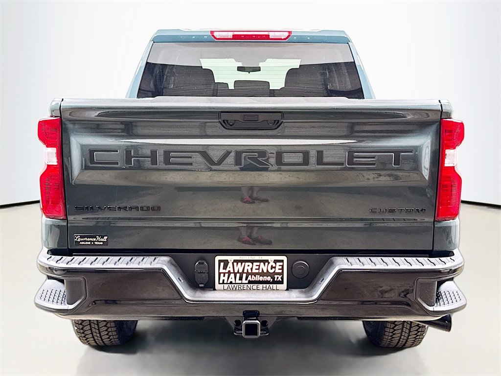 2026 Chevrolet Silverado 1500 Custom Trail Boss photo 4