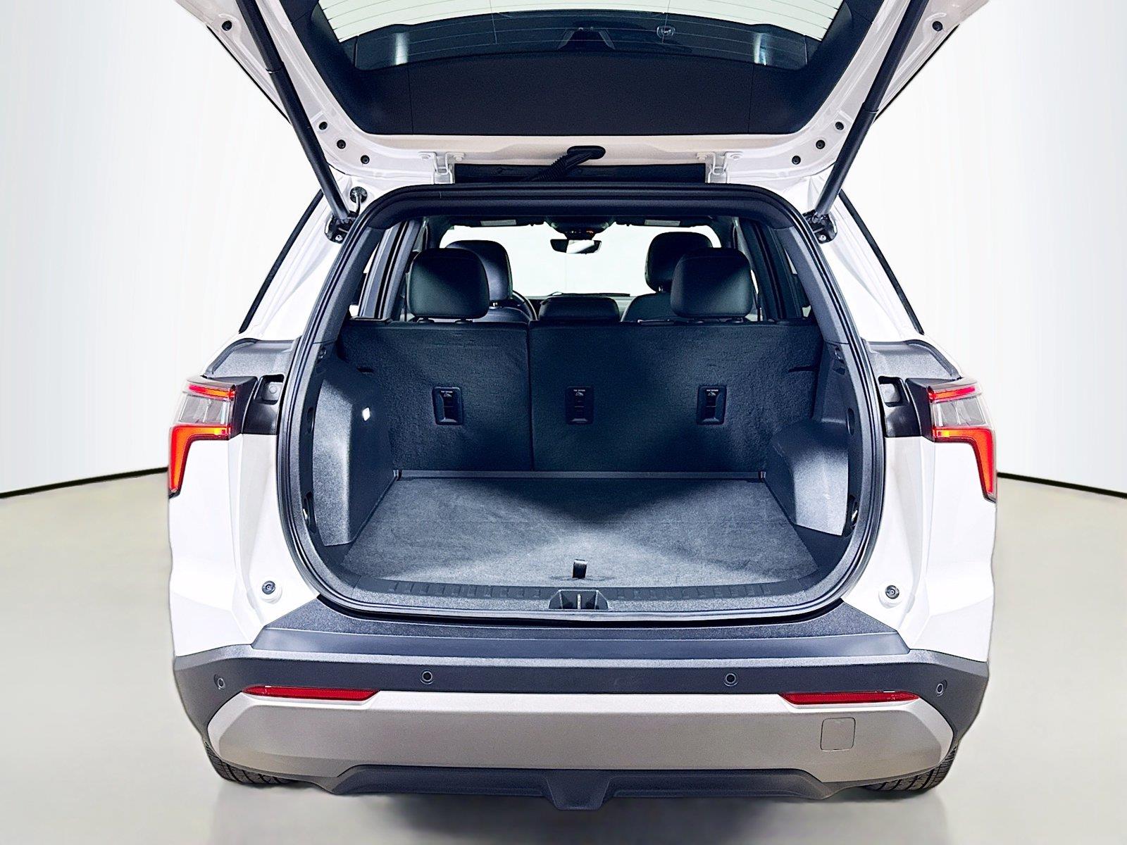 2025 Chevrolet Equinox LT - Photo 24