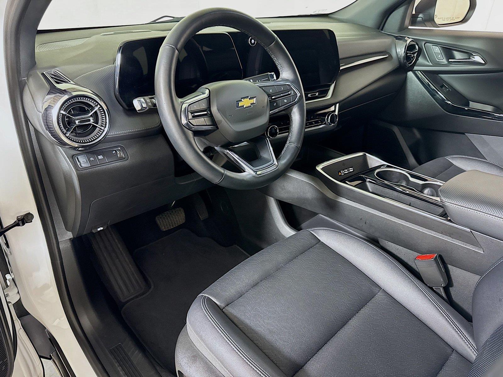 2025 Chevrolet Equinox LT - Photo 7