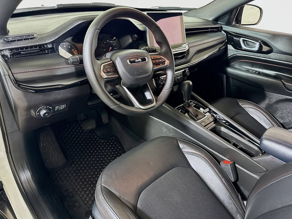 2025 Jeep Compass Trailhawk - Photo 7