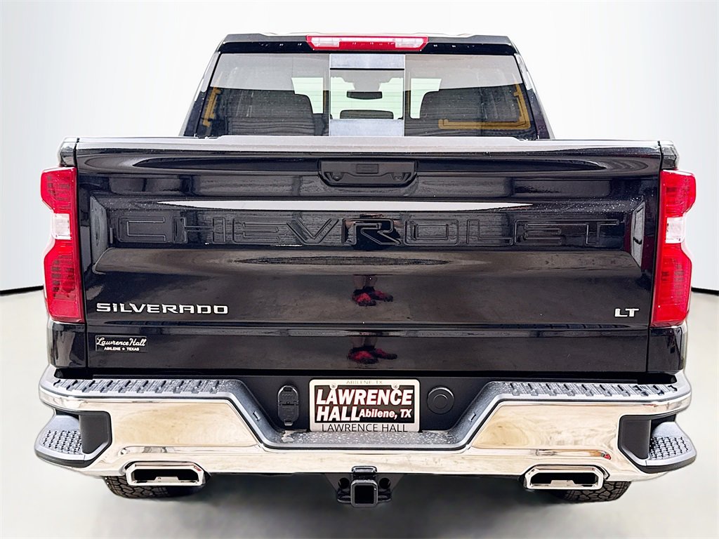 2026 Chevrolet Silverado 1500 LT photo 4