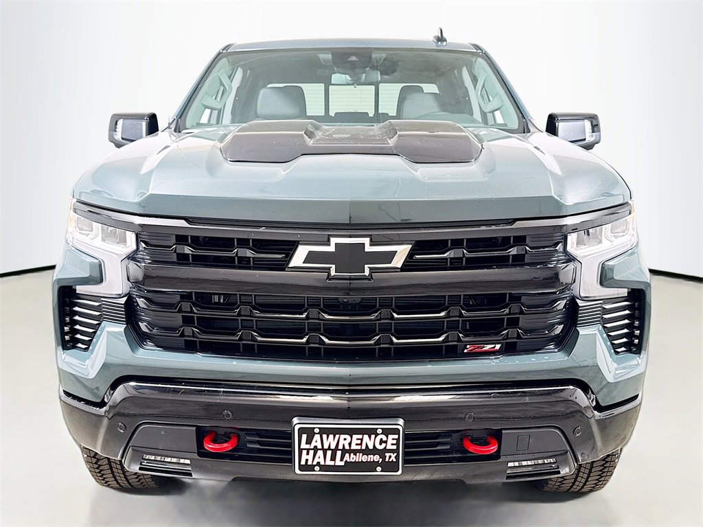 2026 Chevrolet Silverado 1500 LT Trail Boss photo 2