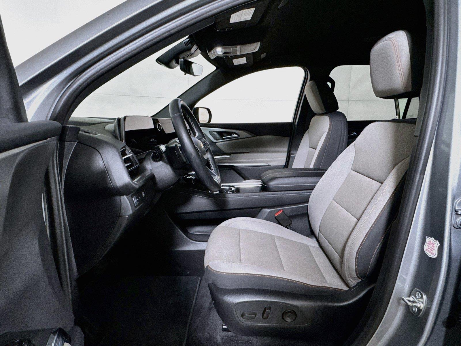 2026 Chevrolet Traverse LT - Photo 19