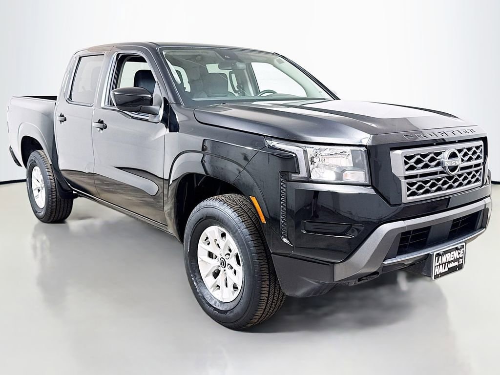 Used 2024 Nissan Frontier SV