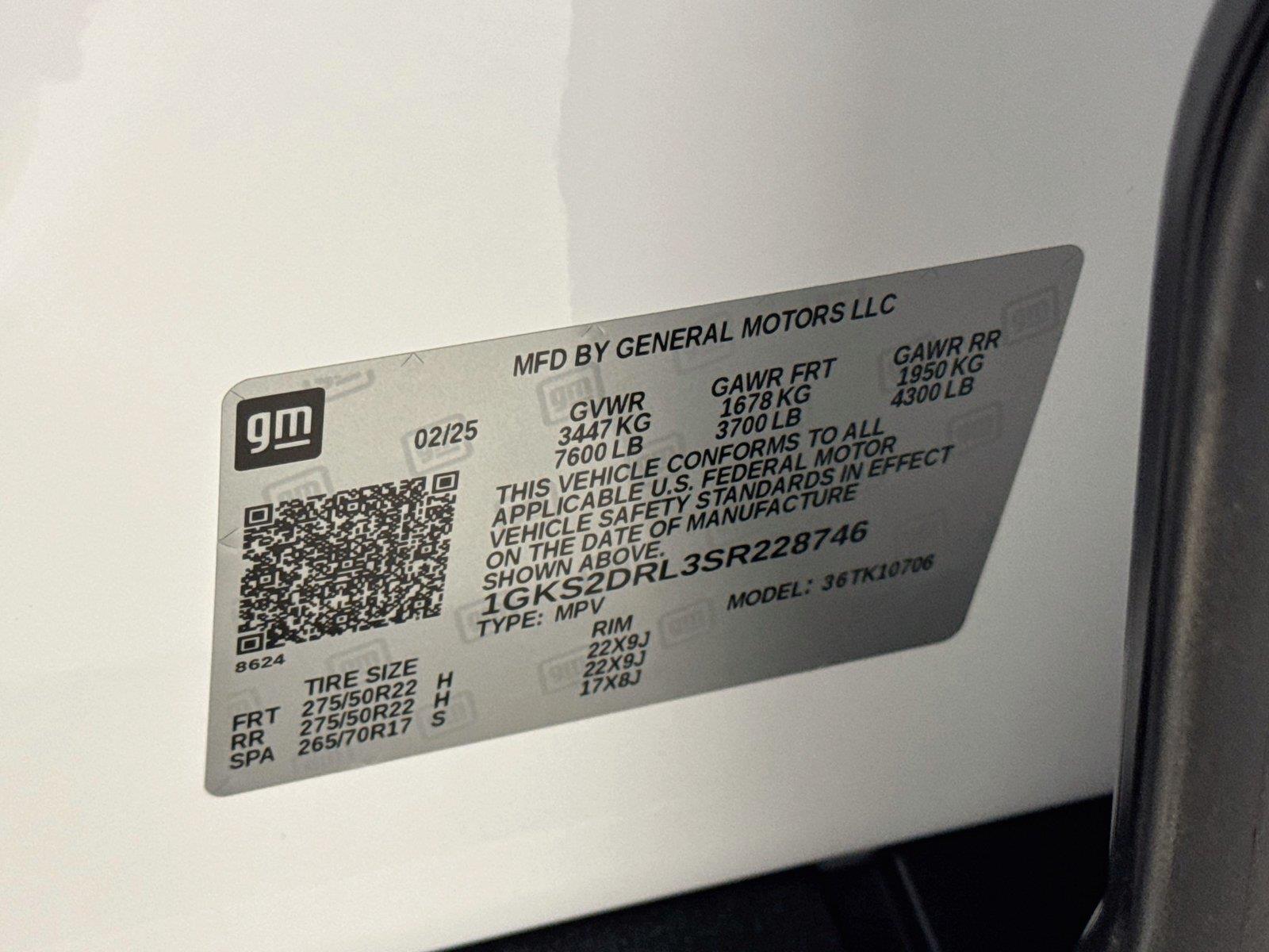 2025 GMC Yukon Denali - Photo 31