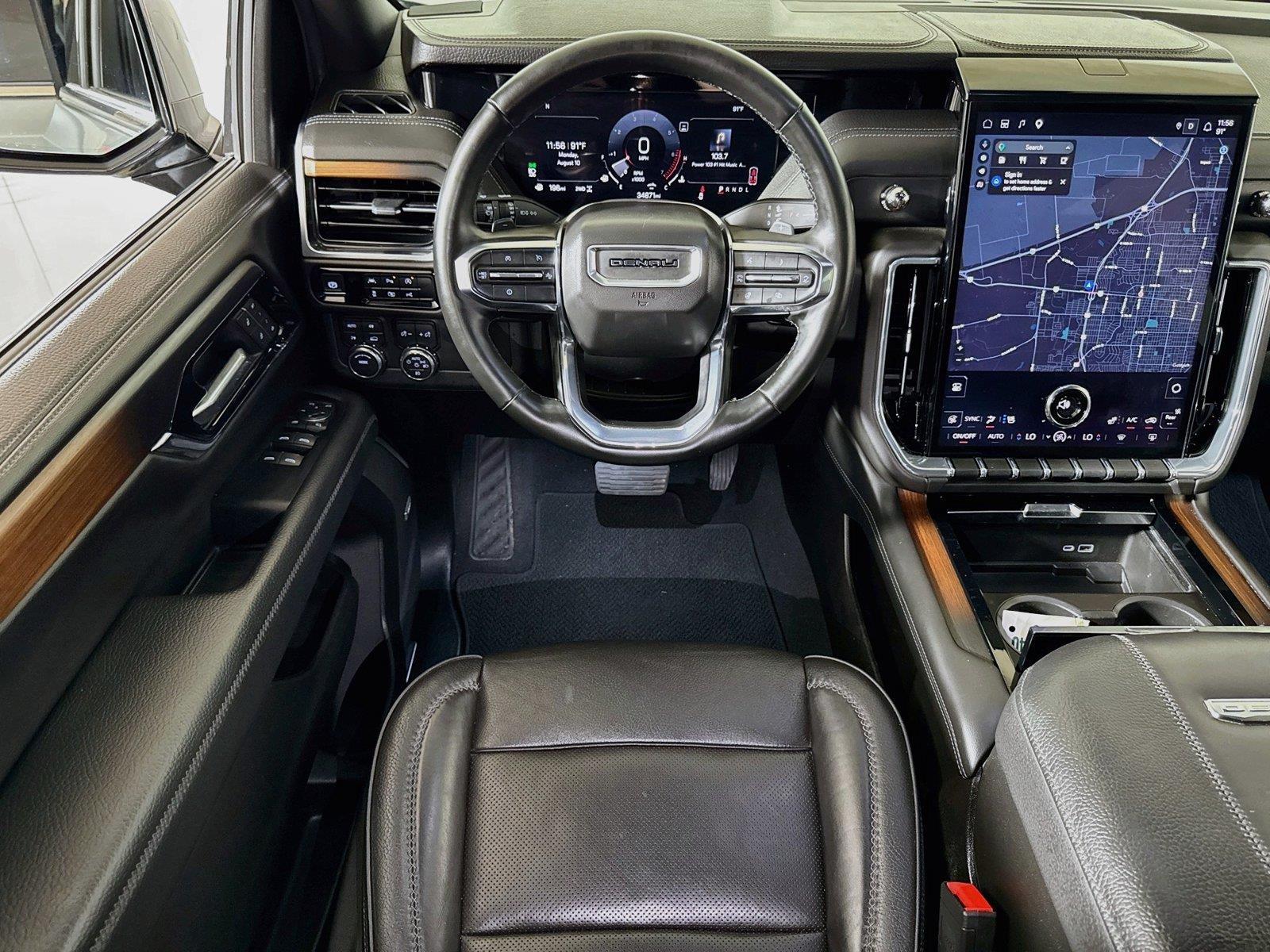 2025 GMC Yukon XL Denali - Photo 21
