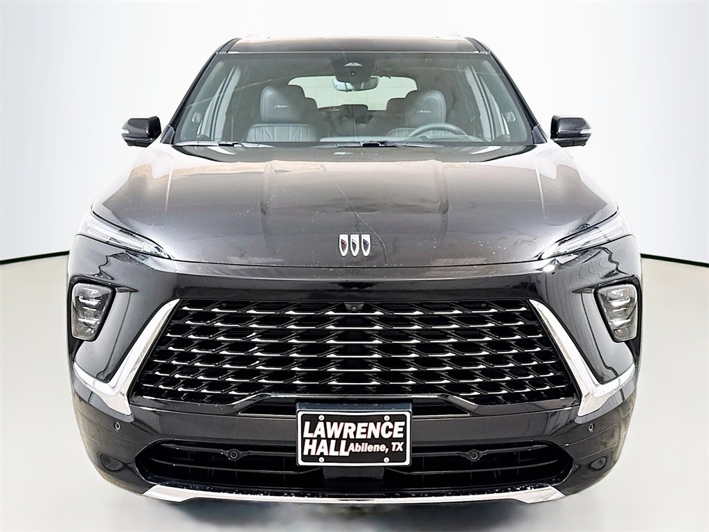 2026 Buick Enclave Avenir photo 2