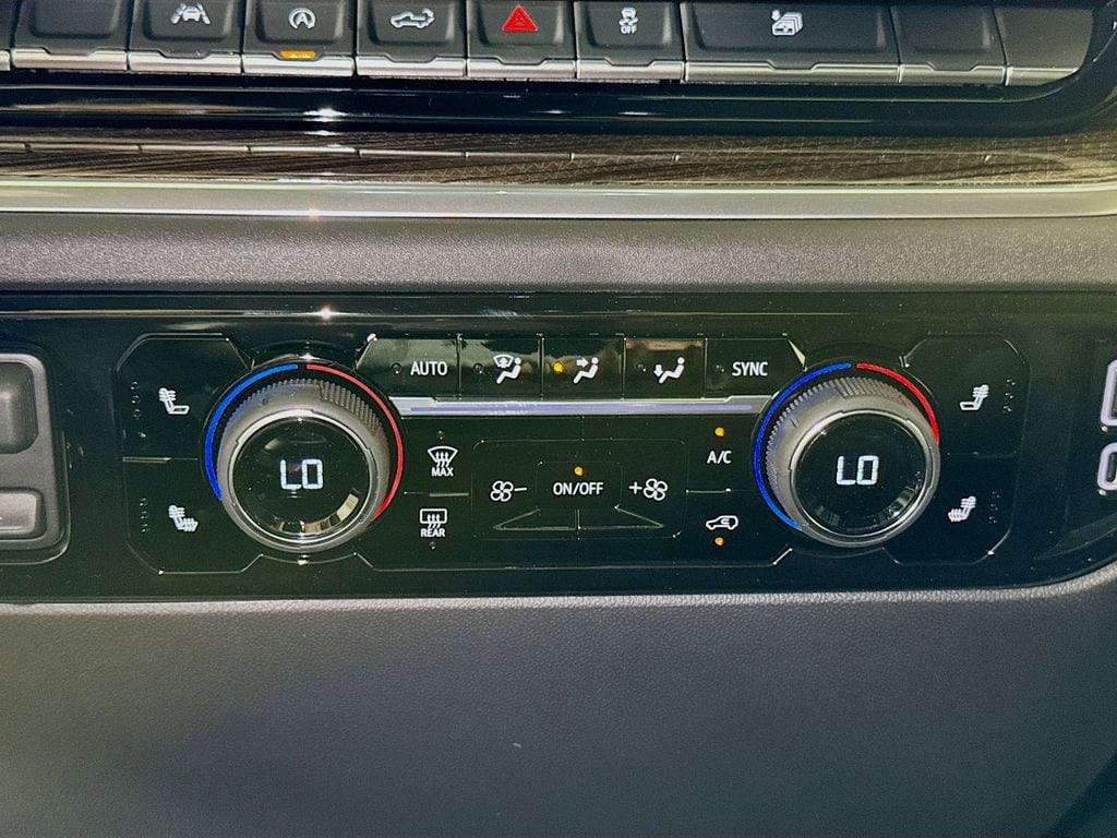 2026 Chevrolet Silverado 1500 LT - Photo 10