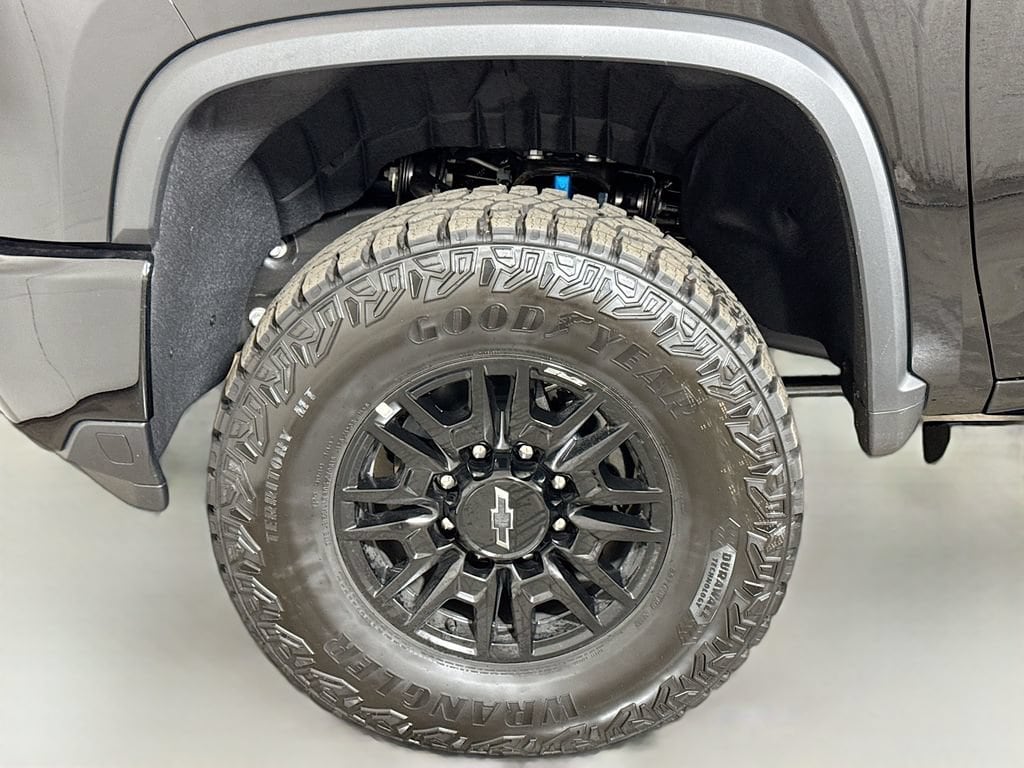 2026 Chevrolet Silverado 2500 HD ZR2 - Photo 19